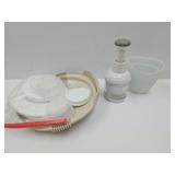 Pampered Cher Chopper, Lids, Measureing Cups +