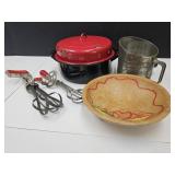 Porcelan pan, hand mixer, sifter, wood bowl