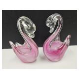 2 Sweet Art Glass Swans 4 1/2" h