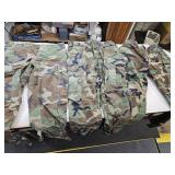 3 Pr Sz Small & Med Camo Pants