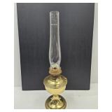 Aladdin Oil Lamp w Aladdin Chimney