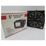 UNTESTED 5" BlacK & White TV, Universal Timer