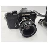 Nikkormat FT2 w Nikon 35 MM Lens & Camera
