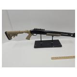 Tactical 12 ga Pump Shotgun, Mossberg?