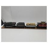 Lg Lionel Train W Tracks