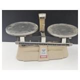 2kg-5Lb OHAUS Scale