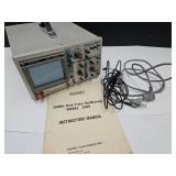 20 MHz Dual Trace Oscilloscope 2200 Powers up