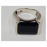 Sterling Silver w Black Stone Ring sz 6 1/2
