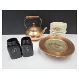 Vintage Copper Decor, Black Shakers no lids+