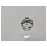 Green Stone Cubic Zirconia Ring Sz 7