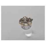 Gold Tone Ring w White Stone Sz 6
