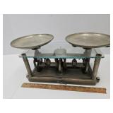 The TORSION BALANCE Scale  15.5 x 7 x 10"