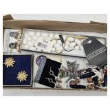 Costume Jewelry: Paul Harris +