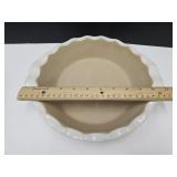 Pampered Chef Pie Dish 10" wide