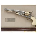 Recreatation Revolver Prop Gun W Display