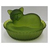 VTG 5.5"L  Westmoreland Satin Green Cat on a Nest