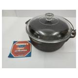 Cast Iron Dutch Oven w Lid- Wagner