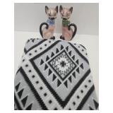 MCM Cat Shakers Calvert 6" H & Black Throw