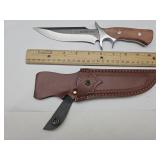 New 10" Wood Handle Knife w Sheath