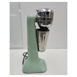 Heavy Duty Oster Milkshake Machine 19"H