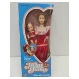 Heart Family Kiss & Cuddle Mom & Child Dolls