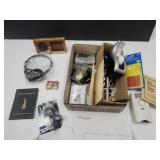 Tape Disp, Lanyards & Badge Holders, Headphones+