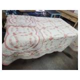 Quilted Comforter w Shams- 1 Area Darkened-85x82"
