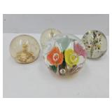 Paperweights Maude & Bob St Clair +