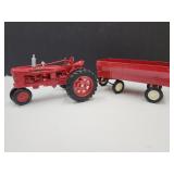 Ertl Farmall H  Metal Tractor & Ertl Farm Wagon