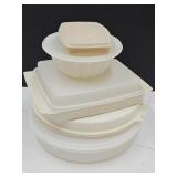 Tupperware Food Storage Containers W Lids