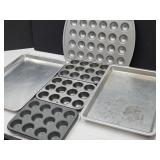 Mini Cupcake Pans, Baking Sheets & Muffin Pan
