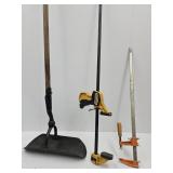 2 Bar Clamps & Trench Shovel