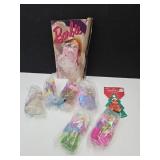 Barbie Magazine, Hoilday Pin & Mini Figures