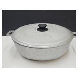 LG 14.5" W Vasconia Aluminum Pan W Lid