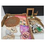 Vintage Leprechaun, Carved Wood Chain, Cook Books+