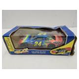 1:24 Jeff Gordon Die Cast Dupont Car