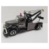 NIB 1/34 Scale 1955 Diamond-T Tow Truck