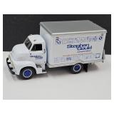 NIB 1/34 Scale 1953 FORD Truck C-600