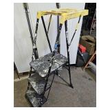 Cosco 3 Foot Step Ladder w Paint Platform