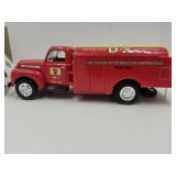 NIB 1951 FORD D-X  MOTOROIL Fuel Tanker