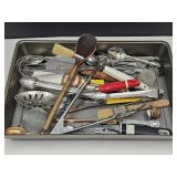 9 X 13 Baking Pan & Utensil Lot