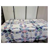 Vintage Wedding Ring Quilt 68 x 86" Light Stains