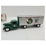 CONOCO ERTL Die Cast 1948 Tractor Trailer Bank 8."