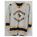 Hockey Jersey Sz Med 10-12 Pittsburgh Penguins