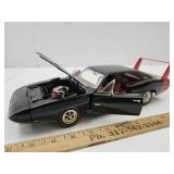 ERTL 1:18 Daytona Die Cast Car
