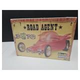 Sealed Monogram Skill 2 Model Car Road Agent