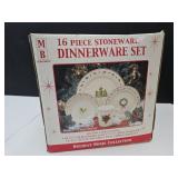 16 PC Merry  Bright Christmas Dishes