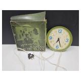 VTG Sunbeam Electric Kitchen Clock W Box