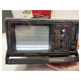 Emerson 5.5" Color TV FM/AM  Portable