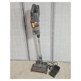 Hoover EmergePet Vacuum w Battery & Charger